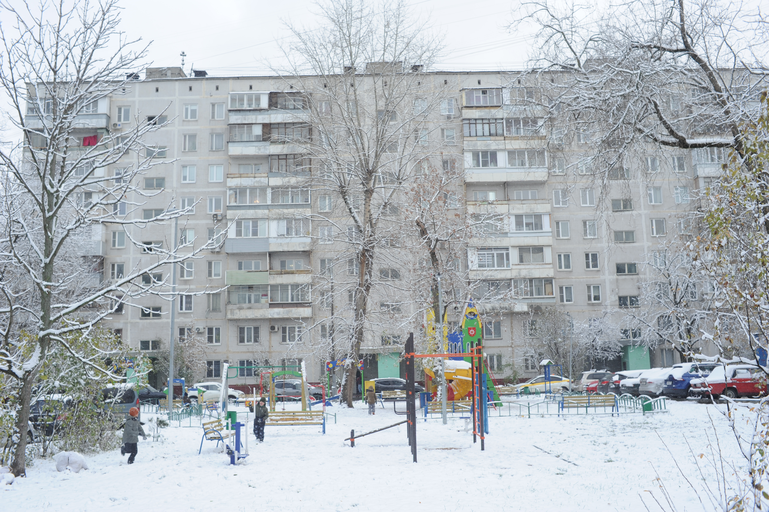 Краснодонская улица 6)